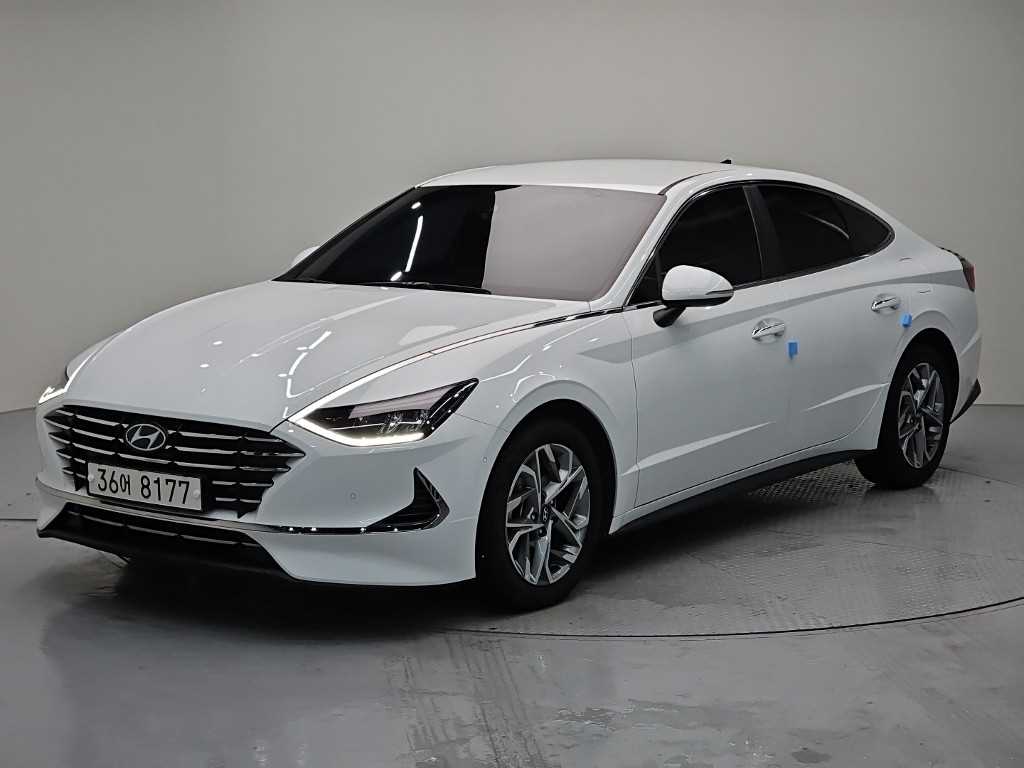 Hyundai Sonata G2.0 Premium Family
