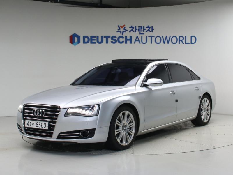 아우디 A8 4.0 TFSI Quattro LWB 5Siteu