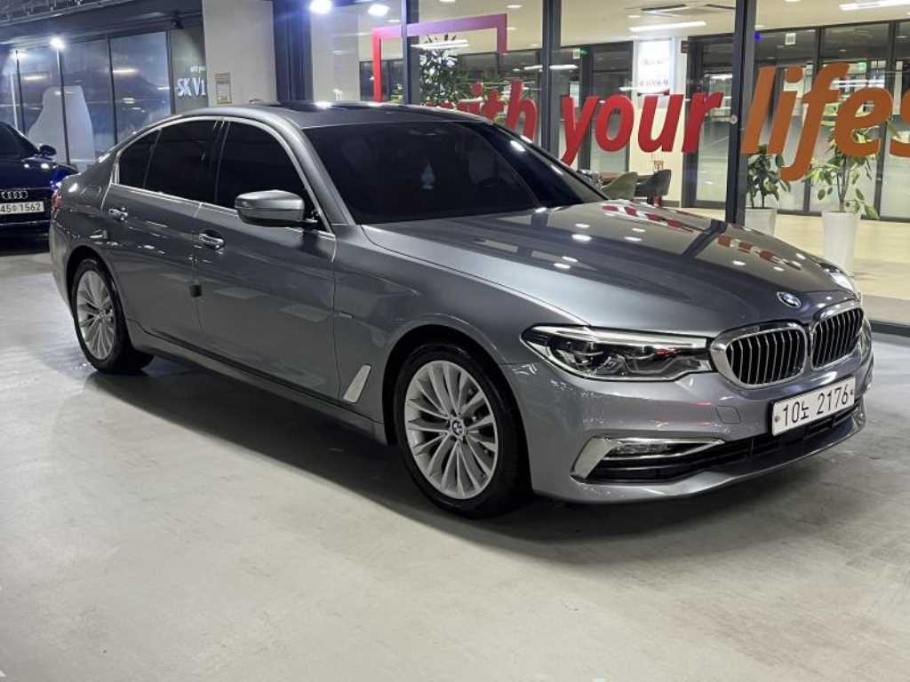 BMW 5 Series 520d Luxury Special