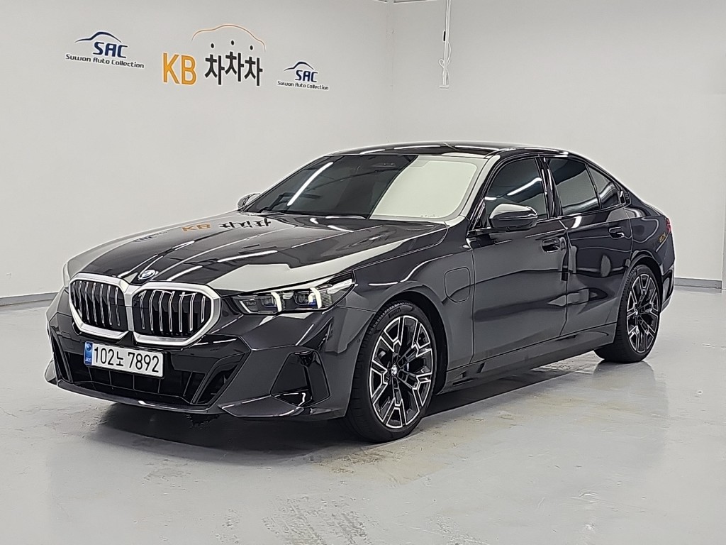 BMW 5 Series 530e xDrive M Sport