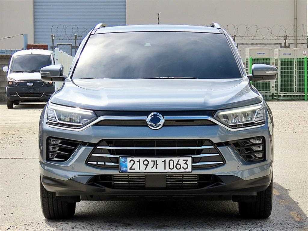 KG모빌리티(쌍용) 코란도 1.5 2WD C7