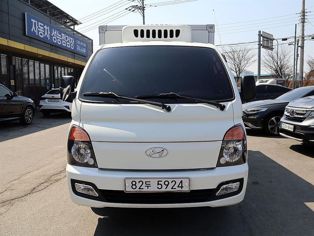 현대 Porter II Refrigerated Super Cab