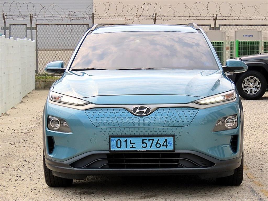 현대 코나 EV Premium