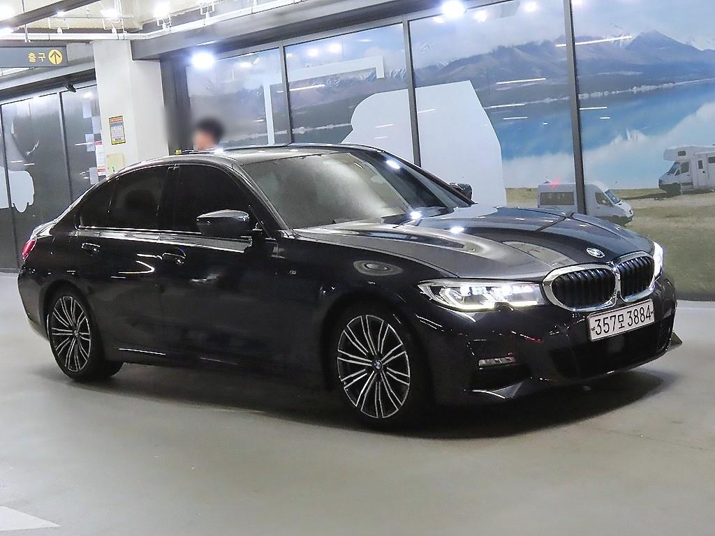 BMW 3 Series 320i M Sport Koraa 25Junyeon