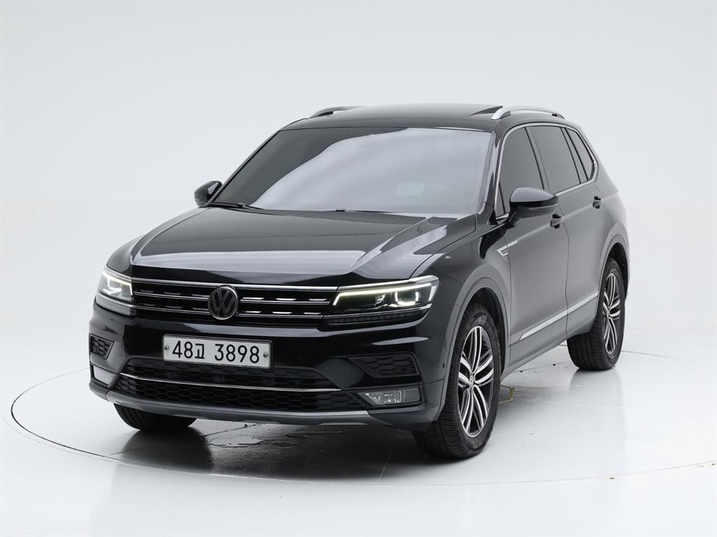 폭스바겐 티구안 Space 2.0 TDI Prestige