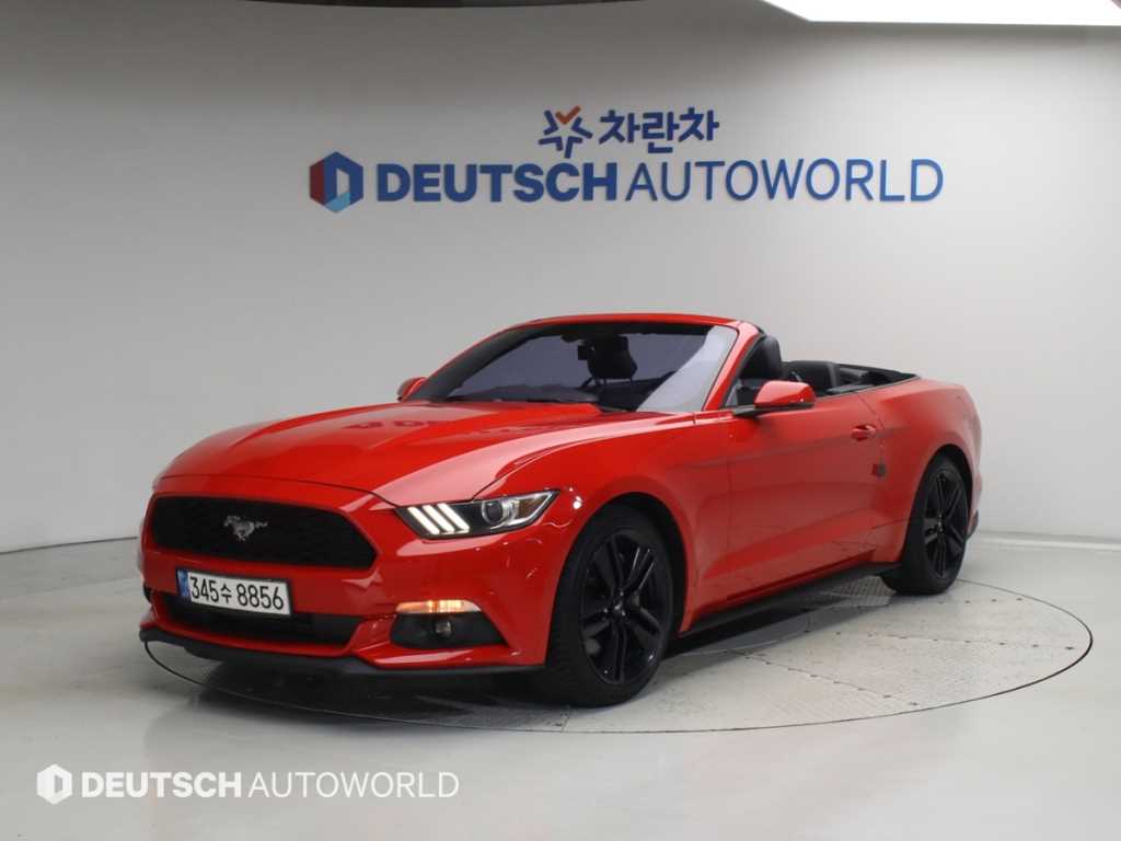 Ford Mustang Convertible 2.3 Premium