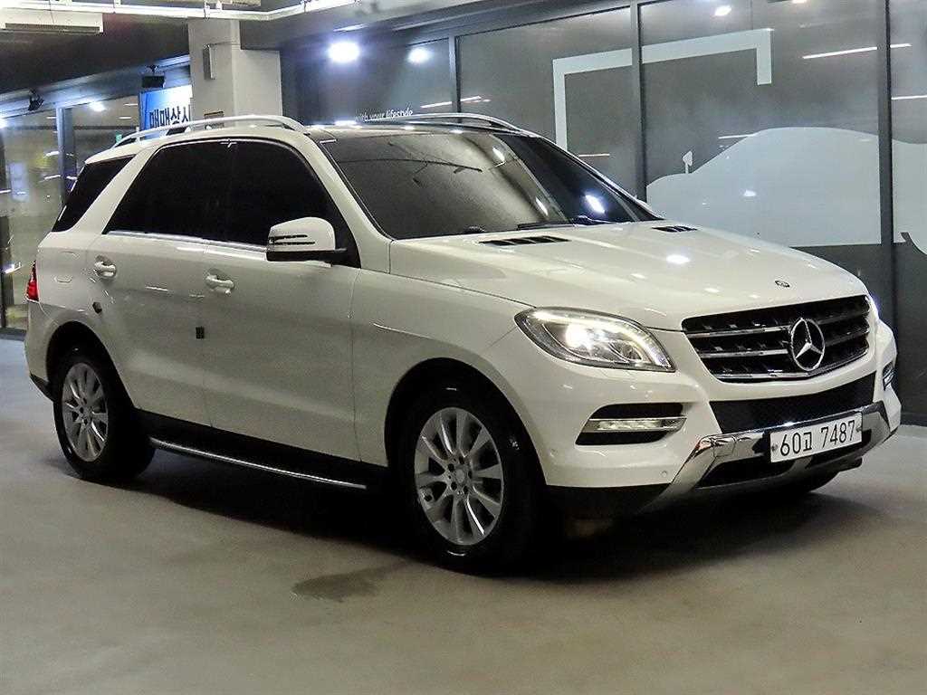 Mercedes-Benz Mkeulraeseu Mkeulraeseu ML250 BlueTec 4MATIC