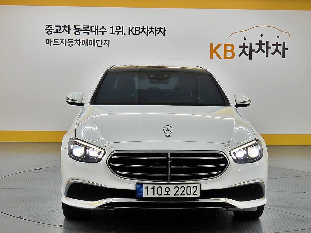 Mercedes-Benz E-Class E450 4Maetik Exclusive