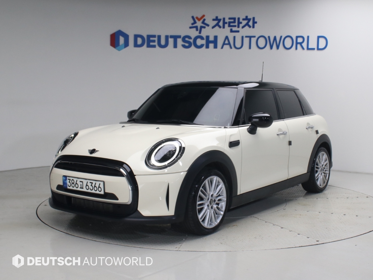 MINI Cooper 5 хаалга 1.5 Classic Plus Ronchipaek