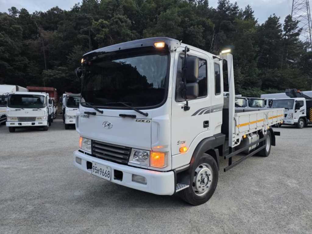 Hyundai Mega Truck 4.5т Урт бие