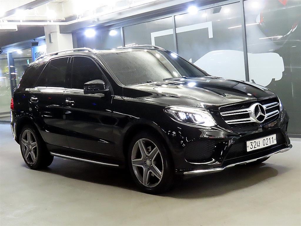 Mercedes-Benz GLE 350d 4Maetik