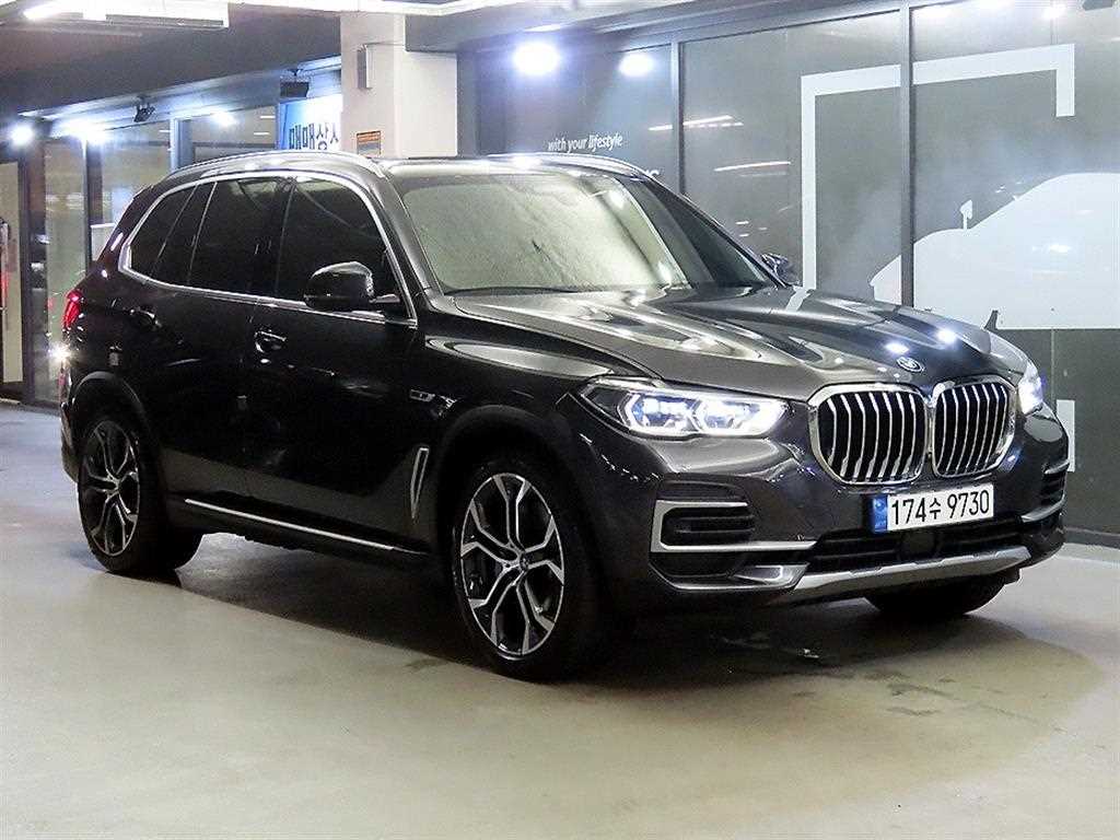 BMW X5 45e xDrive Line
