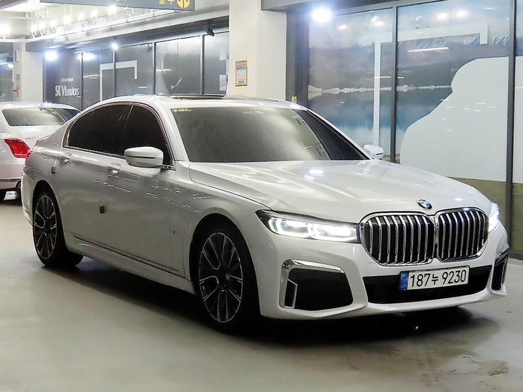 BMW 7 Series 740i sDrive M Sport