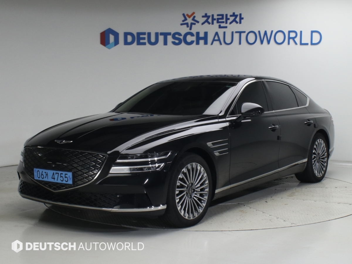 Genesis G80 eG80 EV AWD