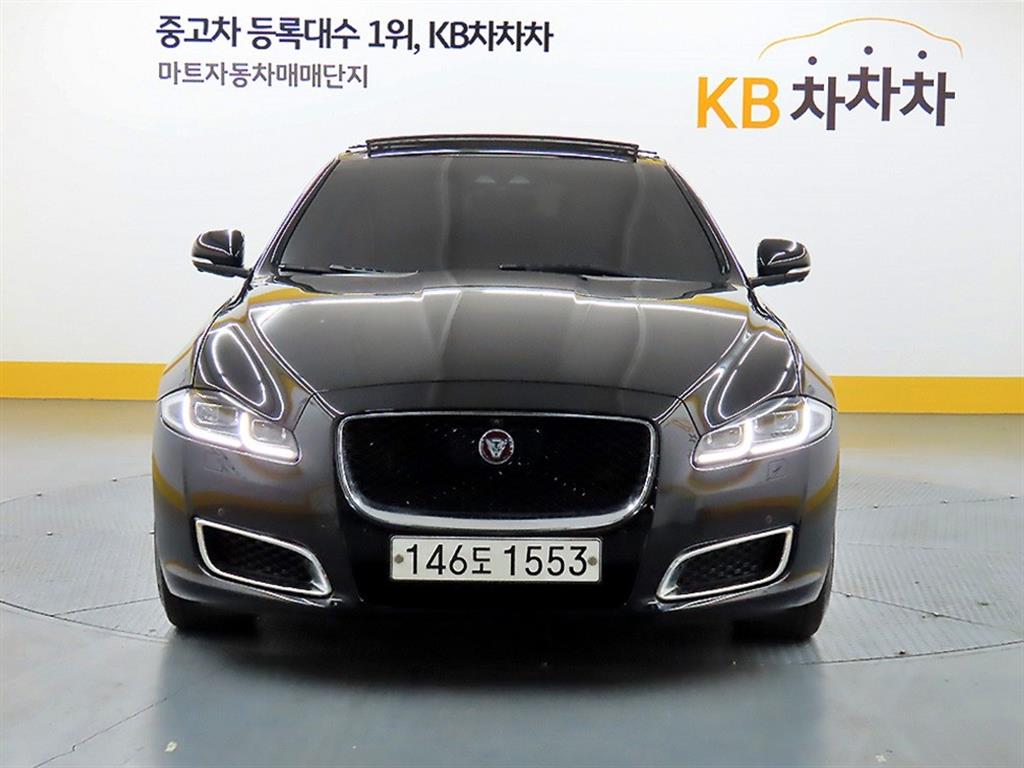 Jaguar XJ 3.0D LWB Premium Luxury