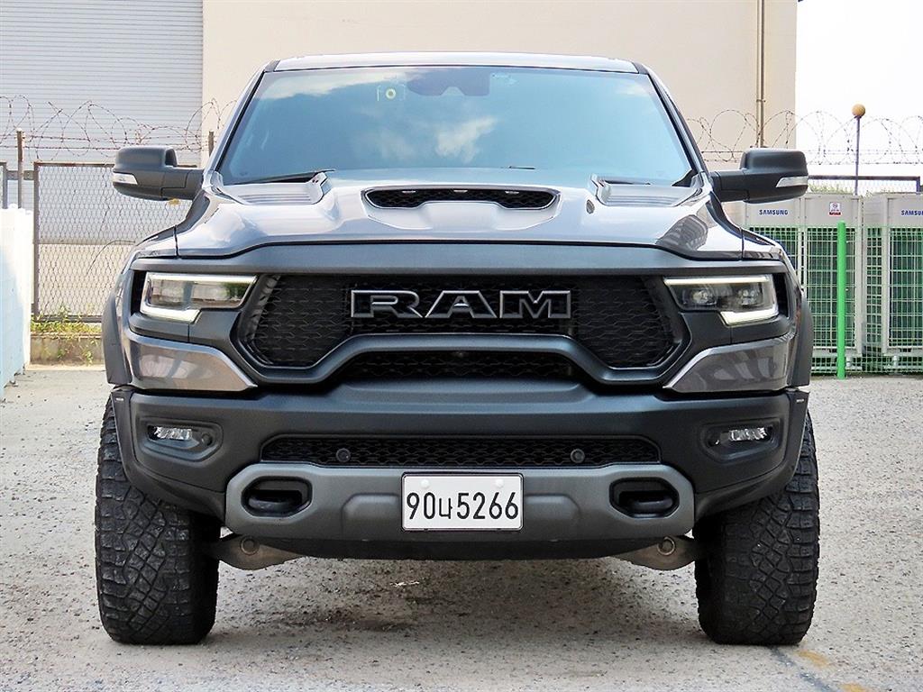Dodge Raem Raem Pikeop 6.2