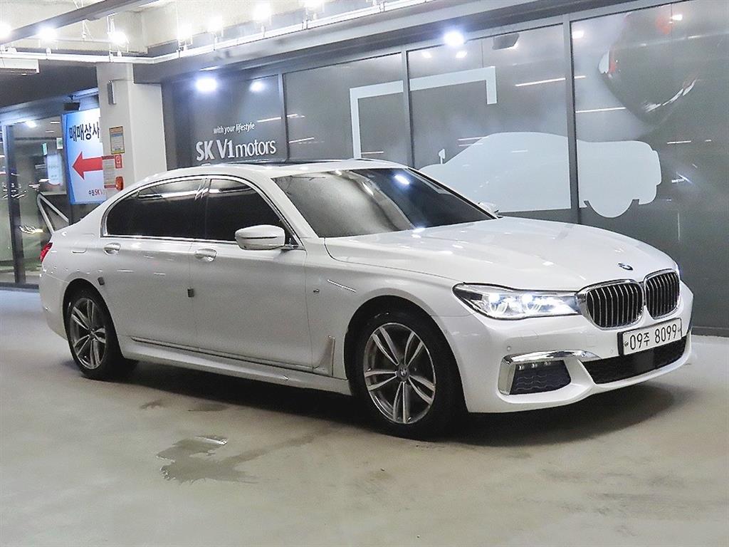 BMW 7 Series 740Li xDrive Sport