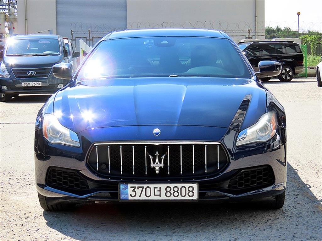 Maserati Quattroporte 3.0