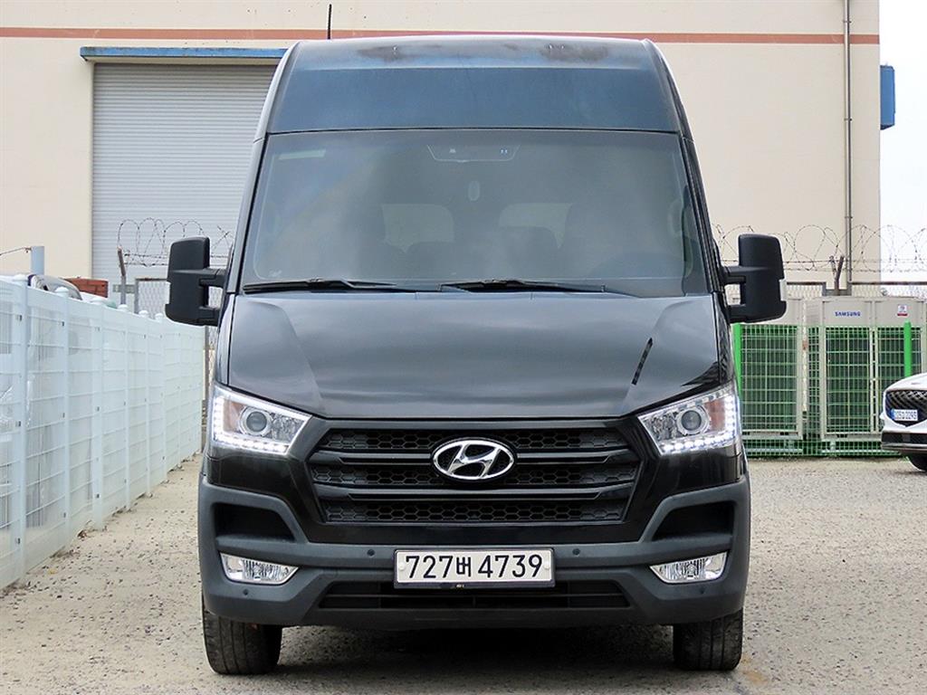 현대 Ssolrati Ssolrati 15 인승 Luxury