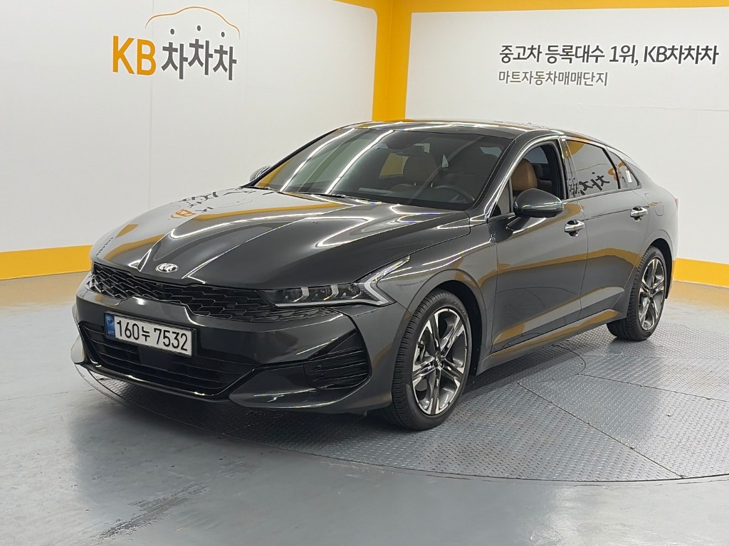 기아 K5 2.0 Signature