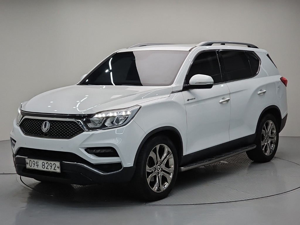 KG모빌리티(쌍용) 렉스턴 G4 2.2 4WD Yurasia Edition