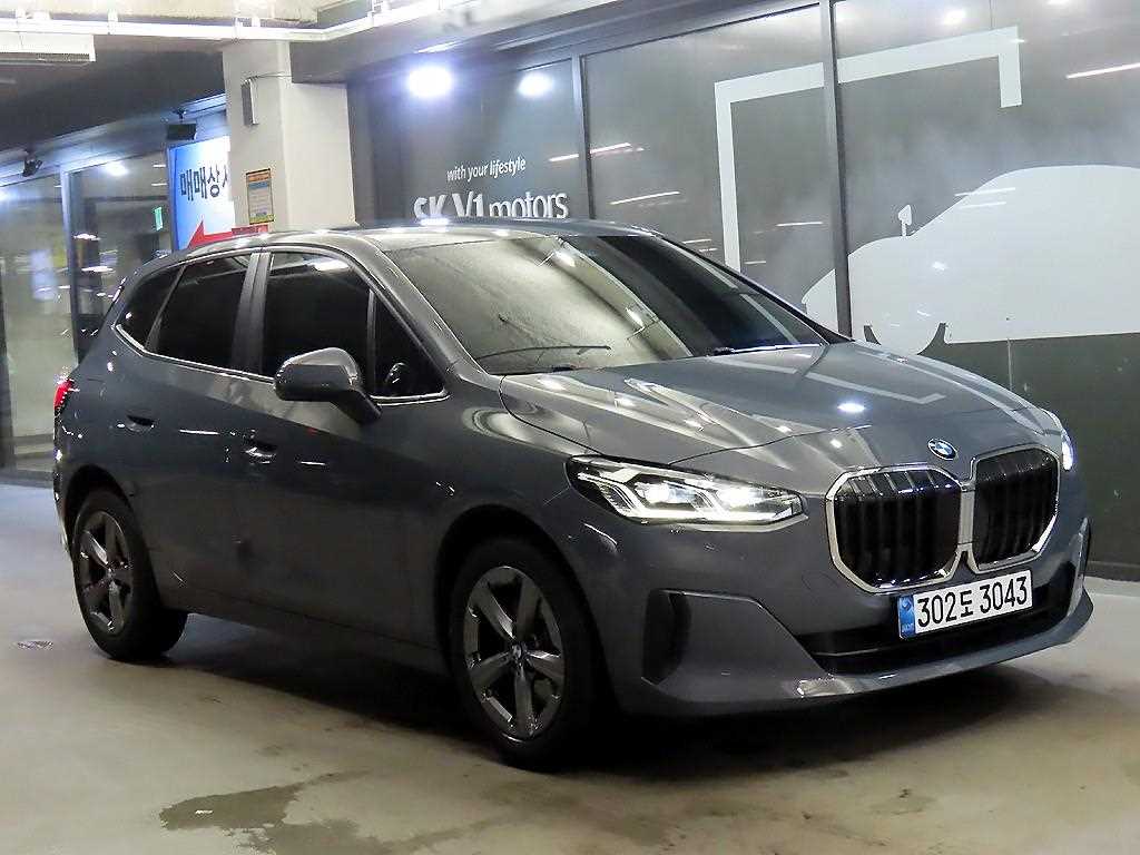 BMW Aektibeutueoreo Active 220i Van
