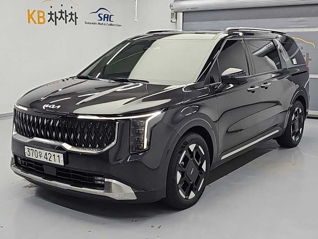 Kia Carnival Hybrid 1.6 HEV 7 seats Signature