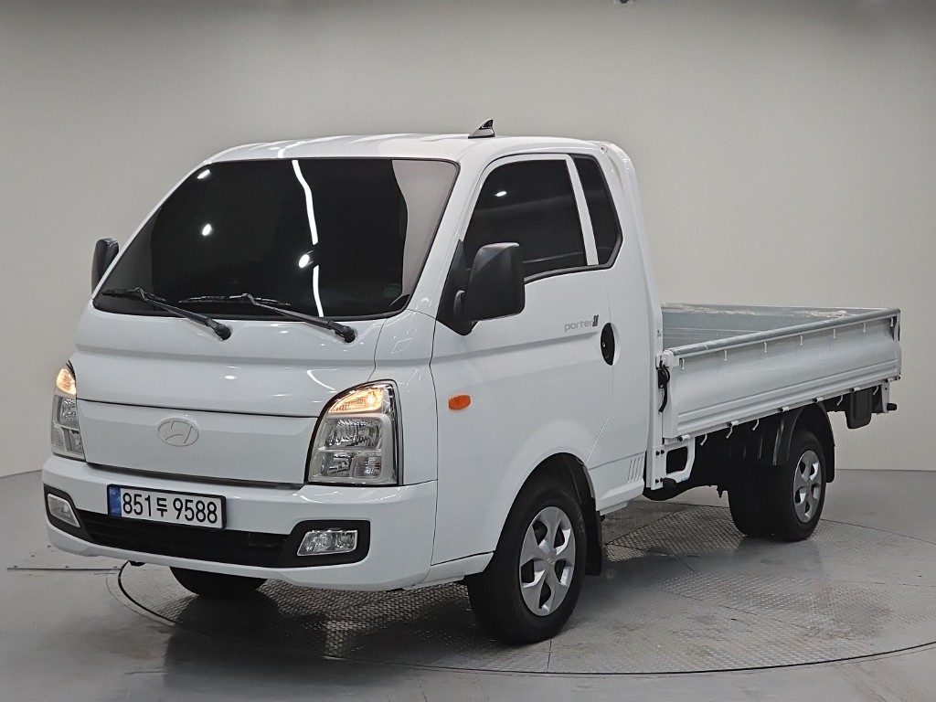 Hyundai Porter II LPG Super Cab Long Body Smart