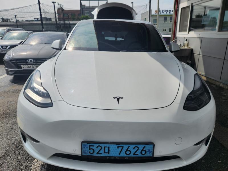 테슬라 Model Y AWD Rong Reinji