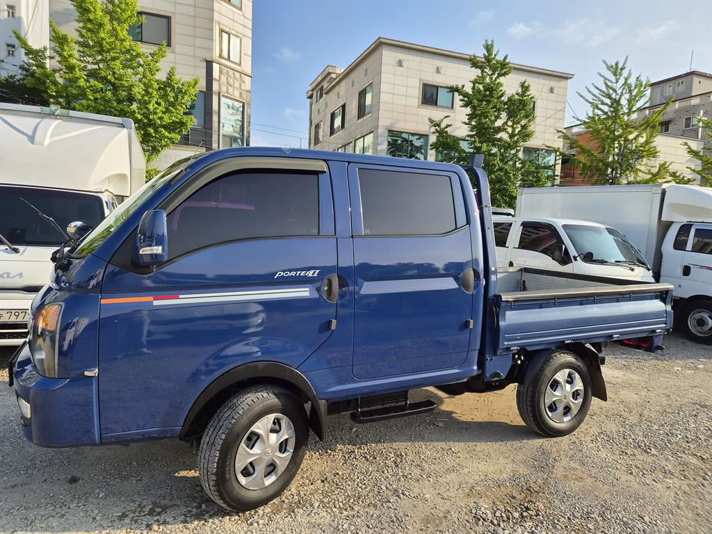 Hyundai Porter II CRDi 4WD Давхар кабин Урт бие Modern