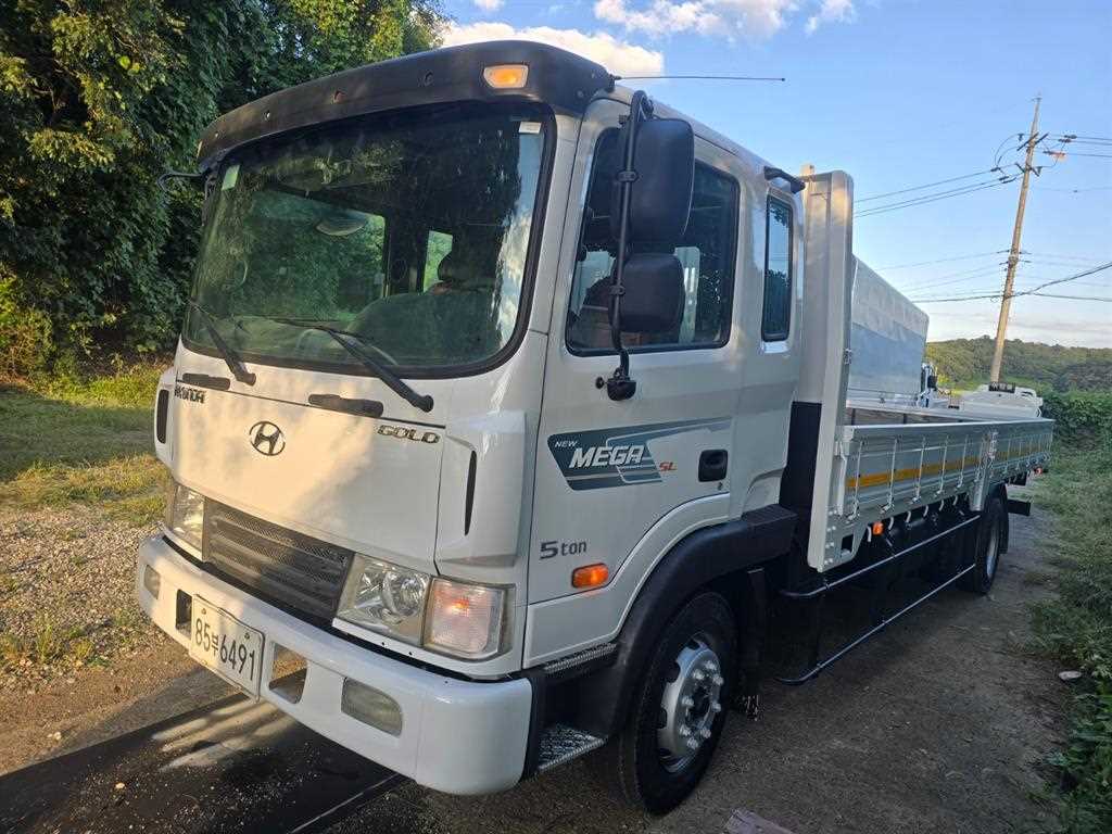 Hyundai Mega Truck 4.5т Урт бие