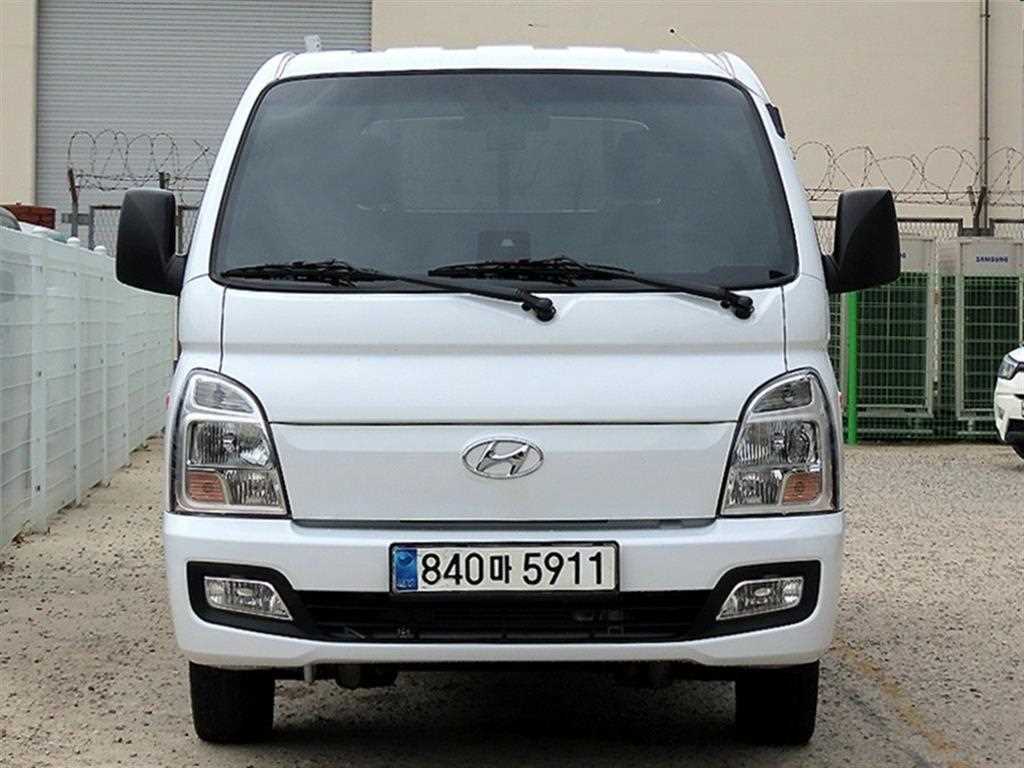 Hyundai Porter II VGT Standard Cab Long Body Smart