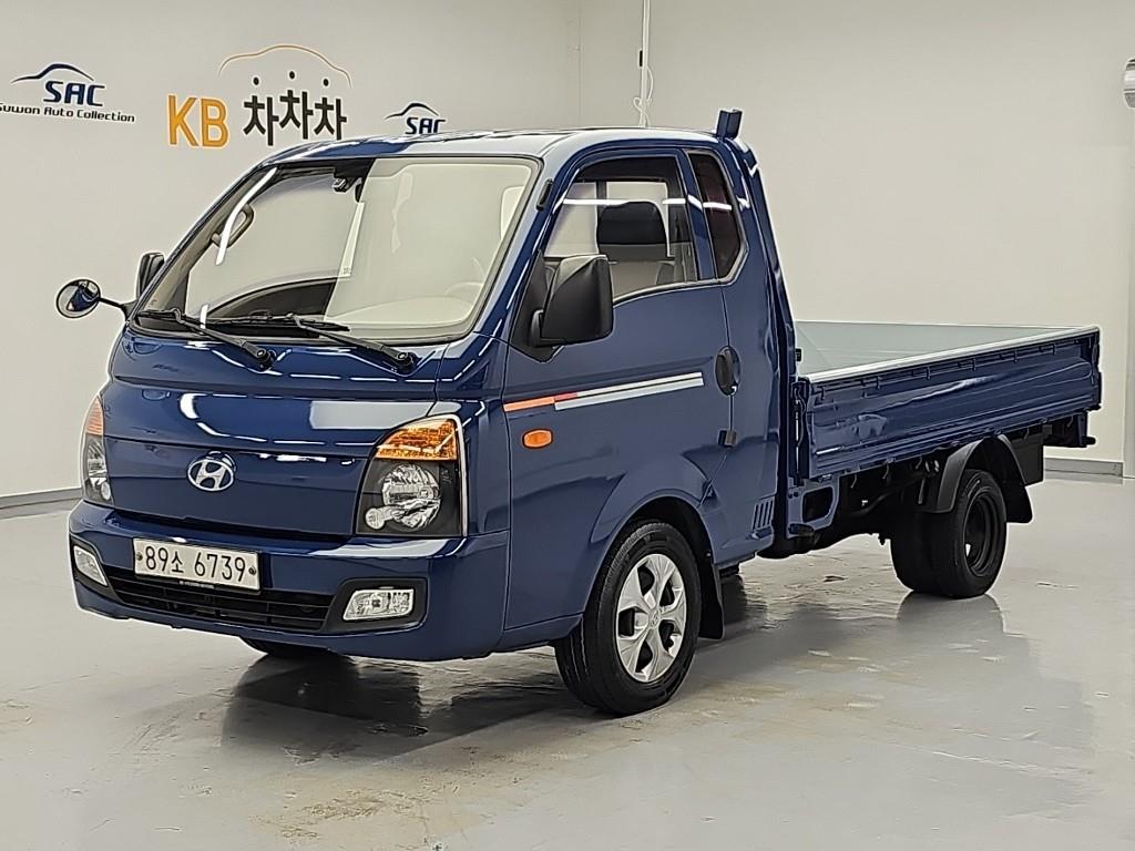Hyundai Porter II CRDi Super Cab Long Body Style