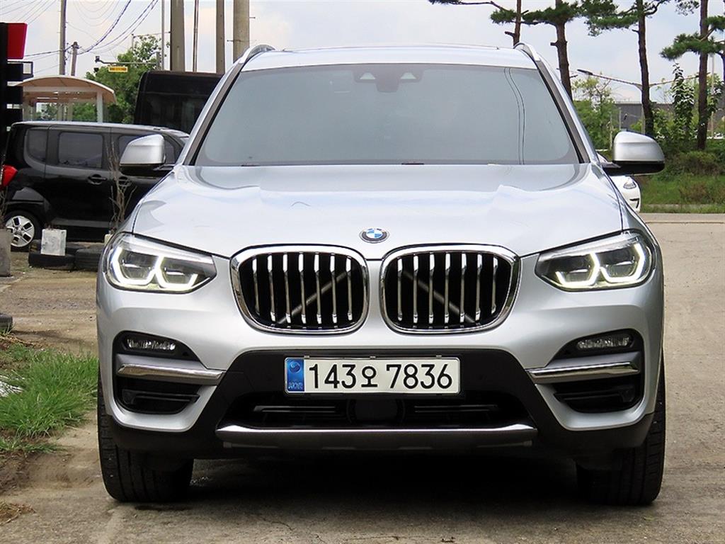 BMW X3 20i xDrive Luxury