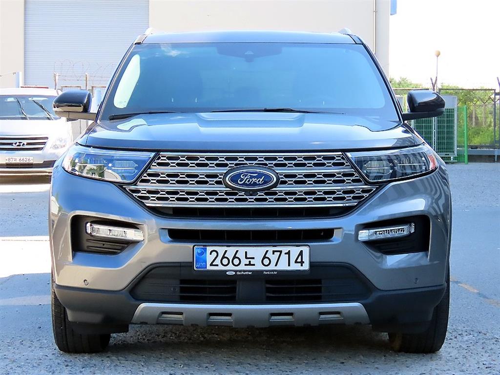 포드 익스플로러 2.3 AWD Limited
