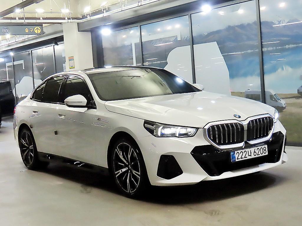 BMW 5시리즈 530i xDrive M Sport