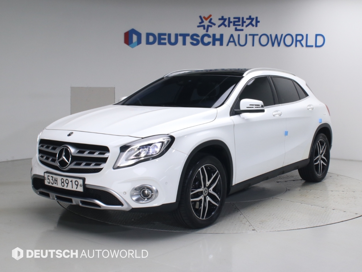 벤츠 GLA 220 Premium