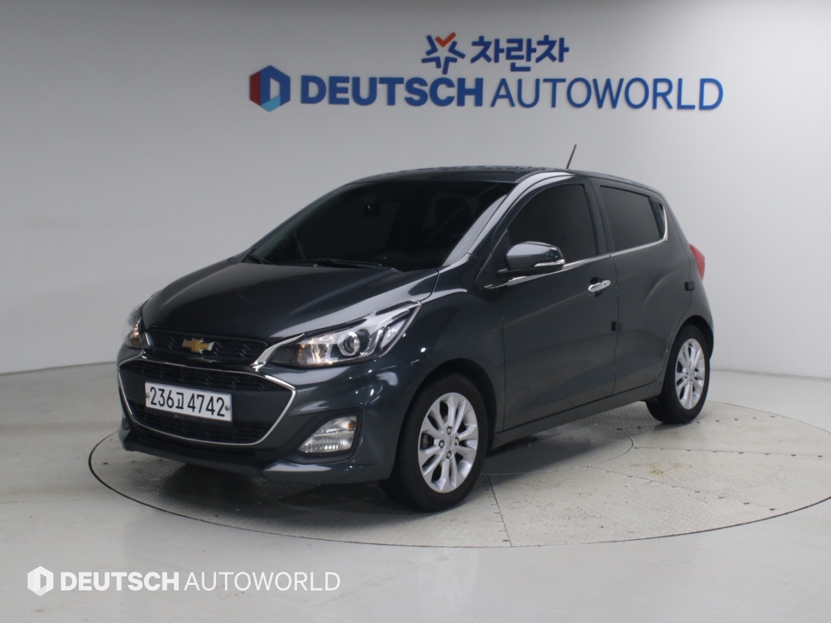 Chevrolet Spark Premier
