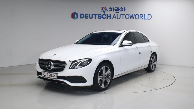 Mercedes-Benz E-Class E300 Avantgarde