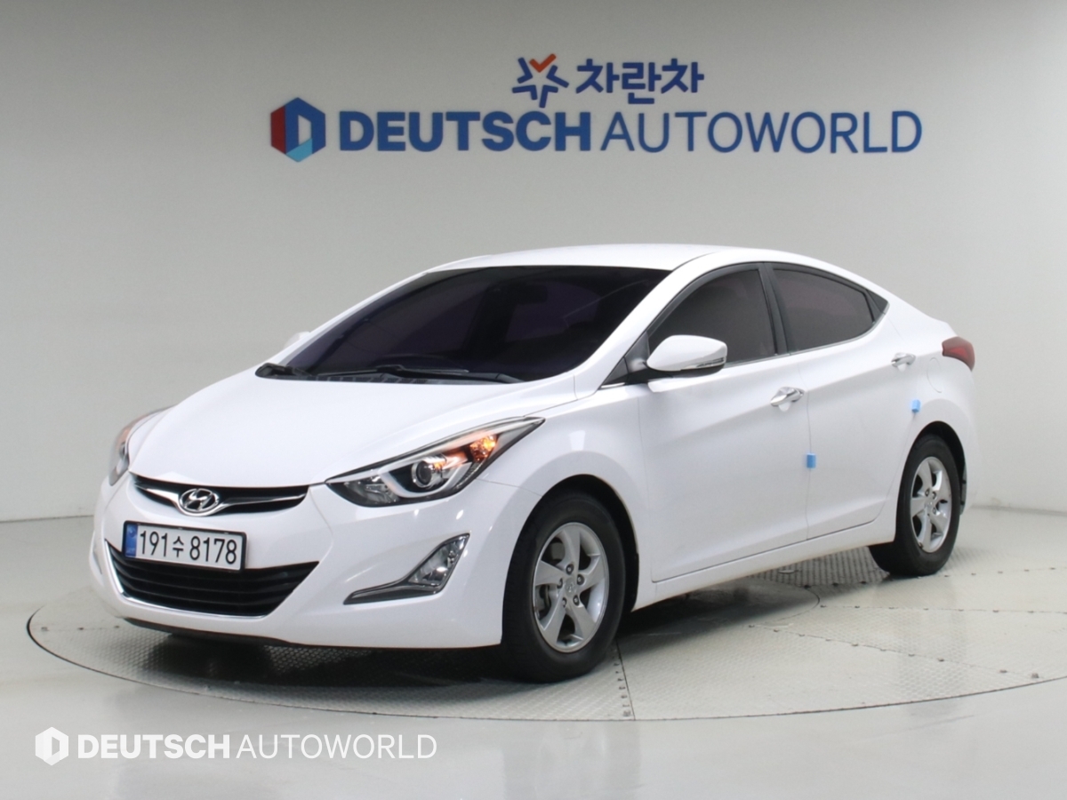 Hyundai Avante 1.6 GDi Smart