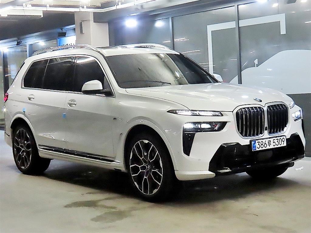BMW X7 40i xDrive M Sport Paek