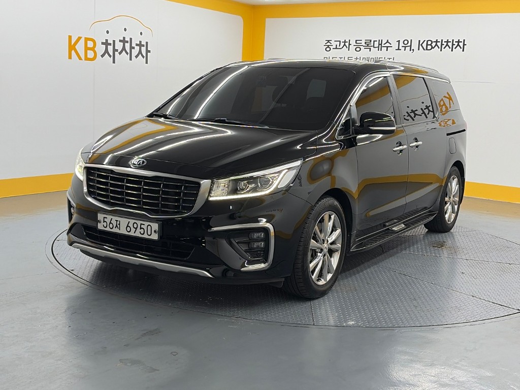 기아 카니발 9 seats Luxury