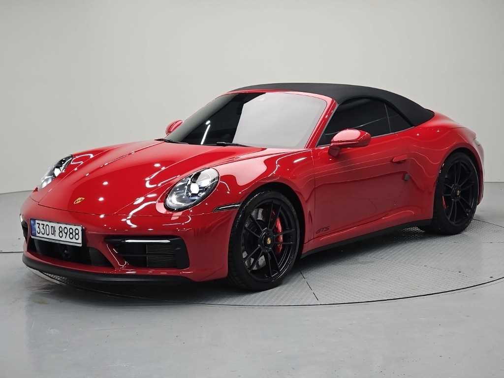 포르쉐 911 Karera 4 Kabeuriolre GTS