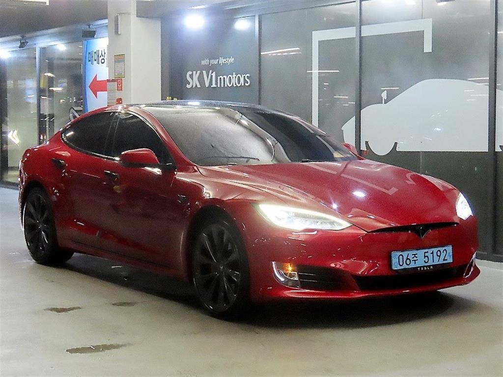 Tesla Model S P100D