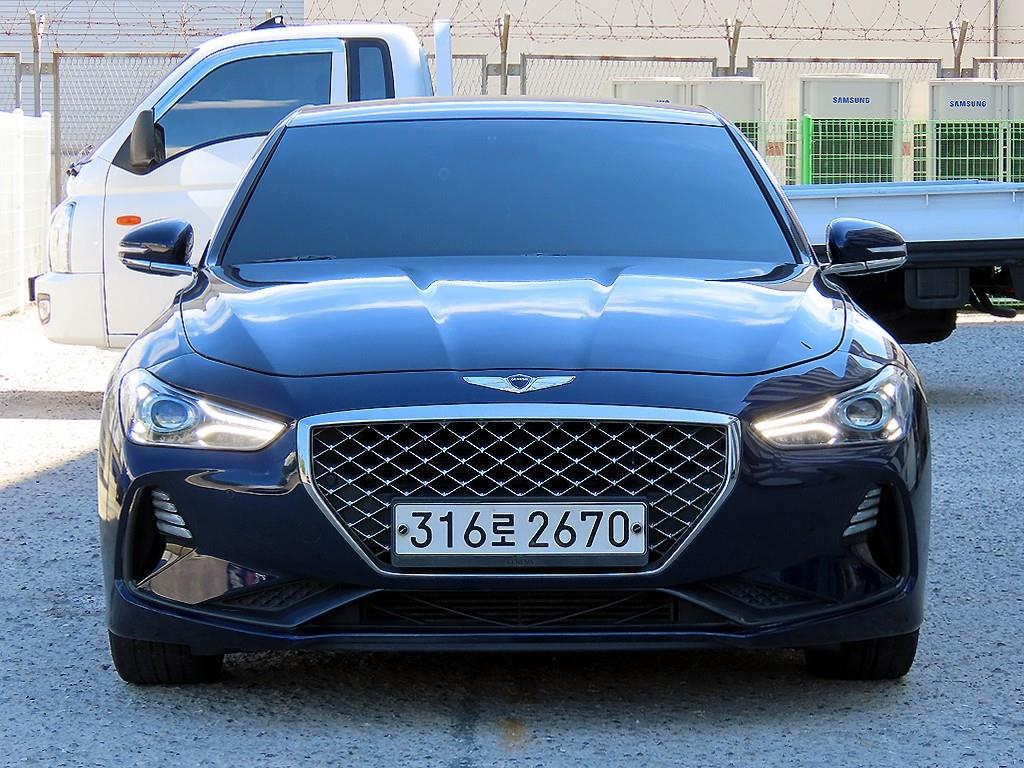 Genesis G70 2.0T Supreme