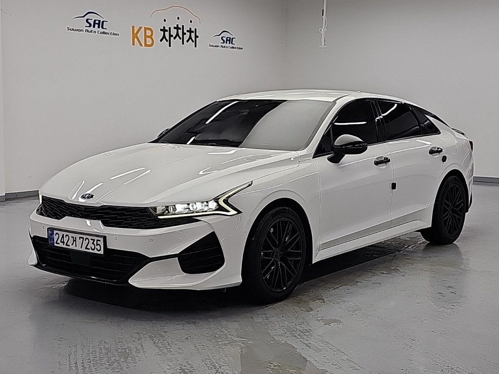 Kia K5 2.0 Signature