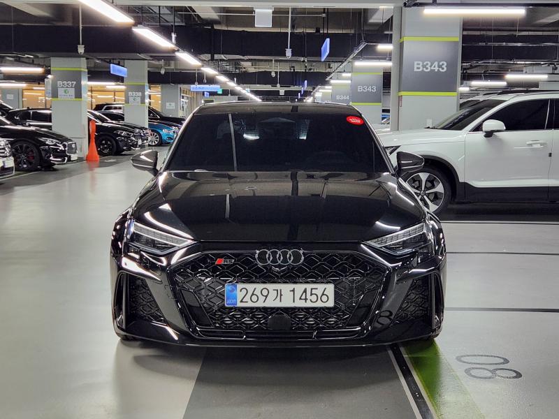 Audi RS3 RS3 2.5 TFSI Quattro Kabon Edition