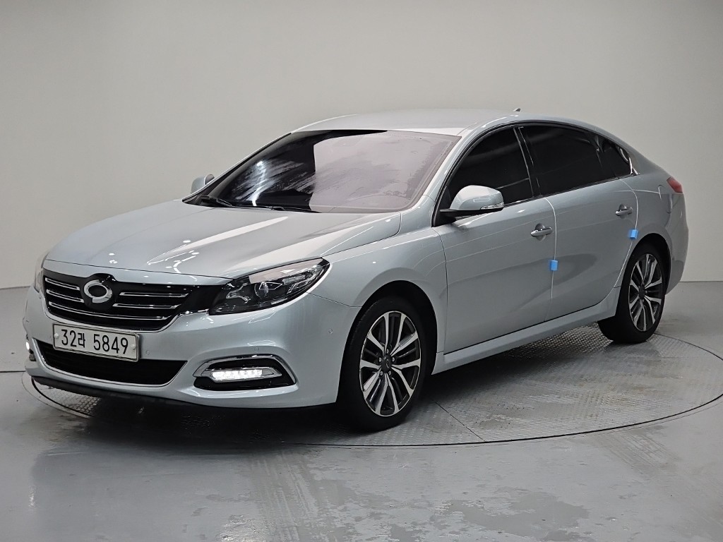 Renault SM7 Noba 2.0 LPe Wheelchair Private