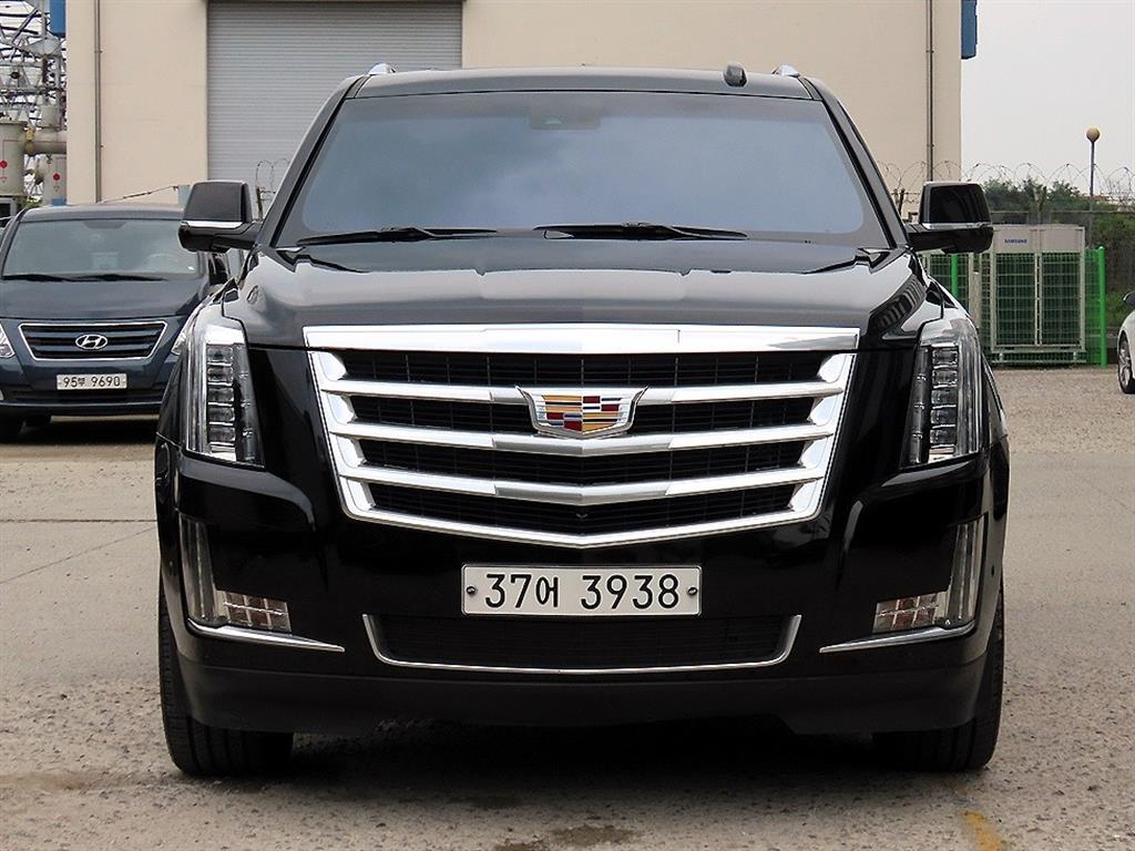 Cadillac Escalade 6.2 V8