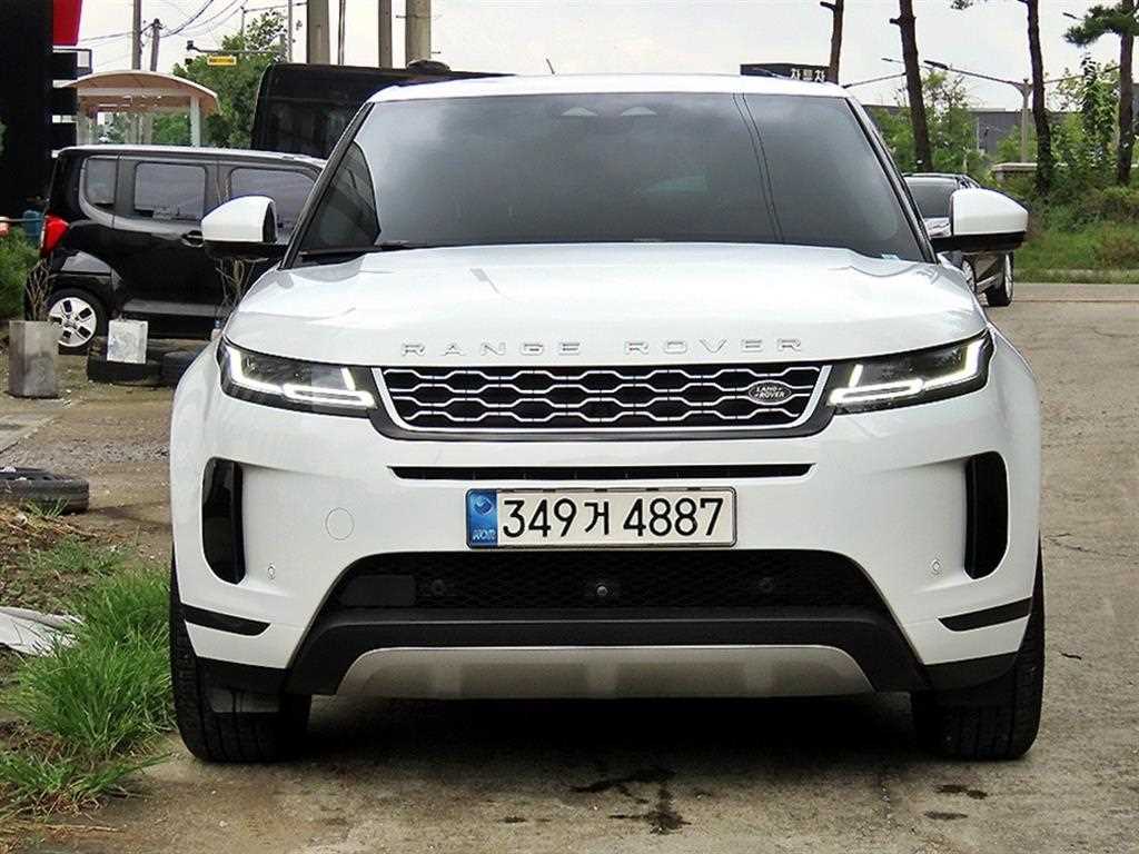 랜드로버 Range Rover Ibokeu 2.0 P250 SE